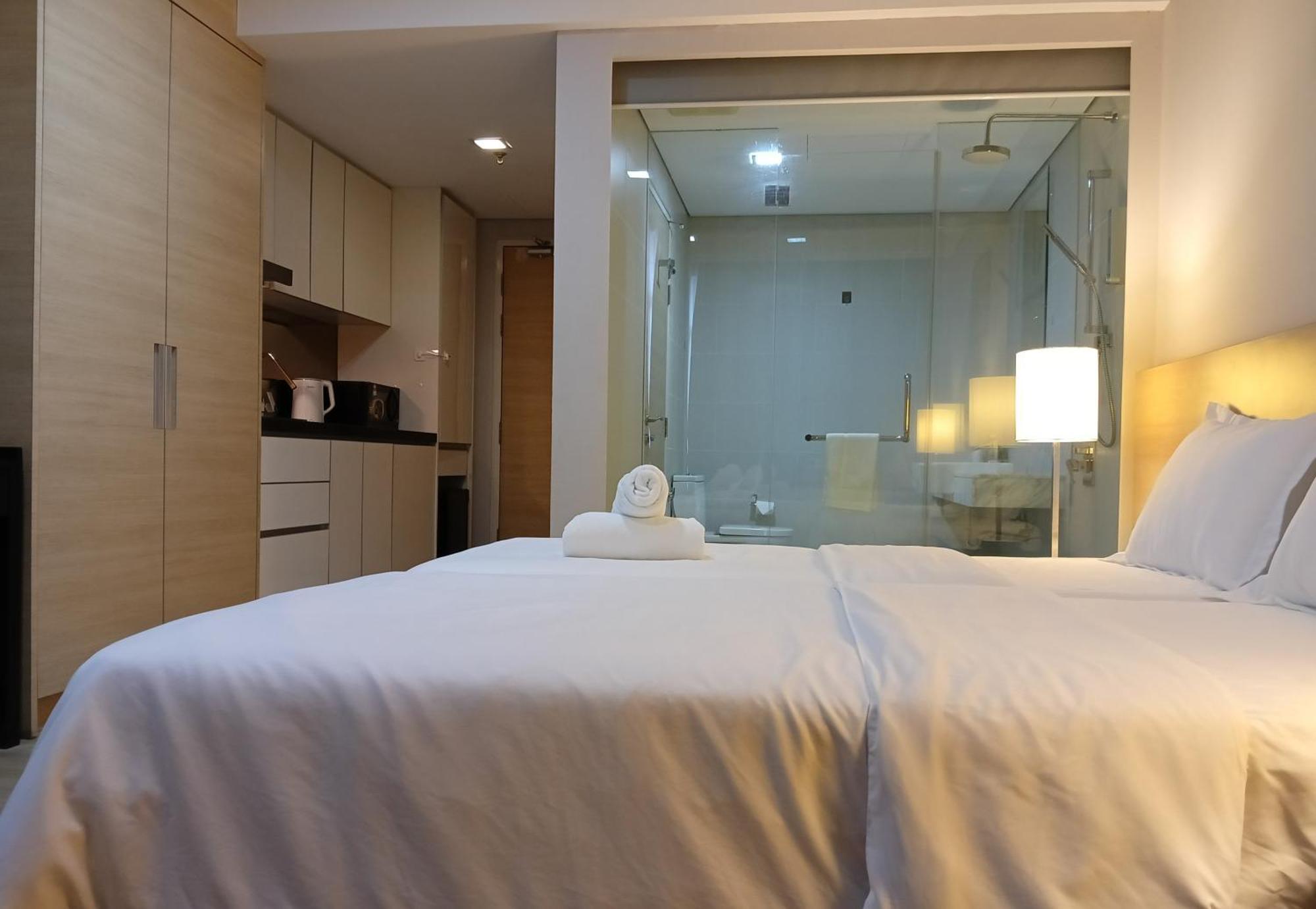 The Straits Suites By Ciconia Malacca Exterior foto